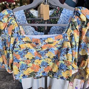 Abercrombie And Fitch Floral Cropped Top With Balloon Sleeves, Womens M